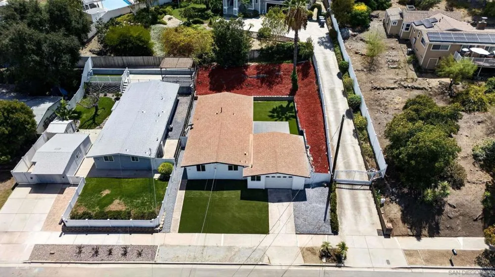 669 Skyview St El Cajon, CA 92020