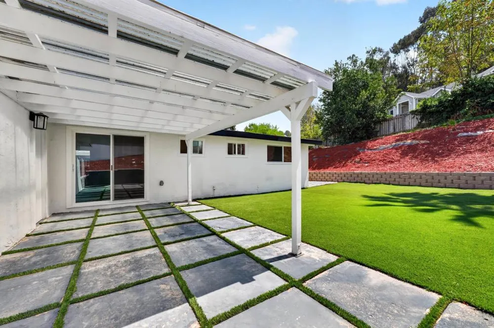 669 Skyview St El Cajon, CA 92020