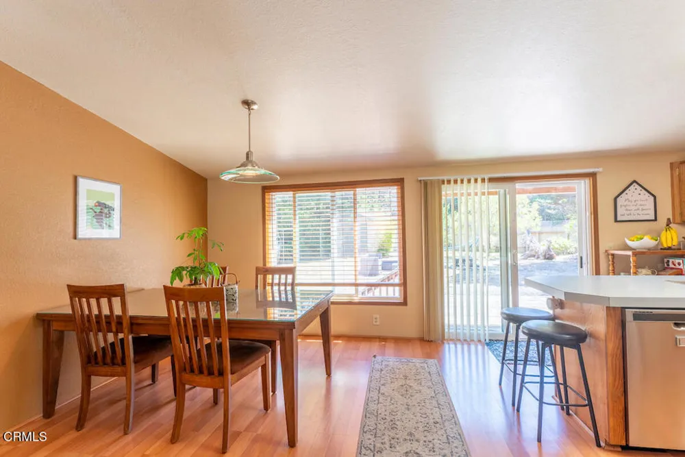 31290 Thomas Lane Fort Bragg, CA 95437