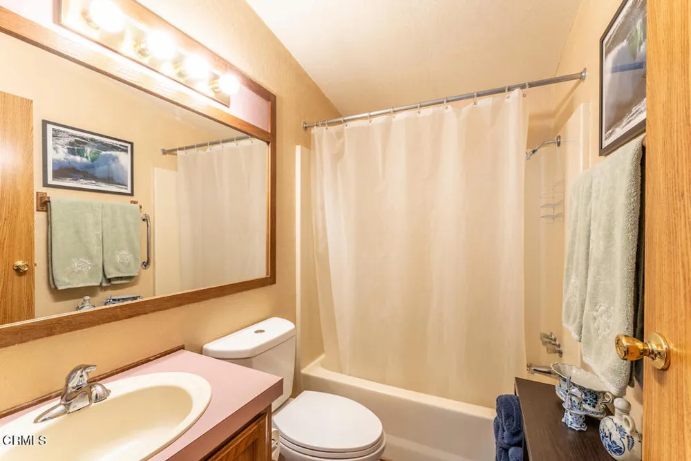 31290 Thomas Lane Fort Bragg, CA 95437