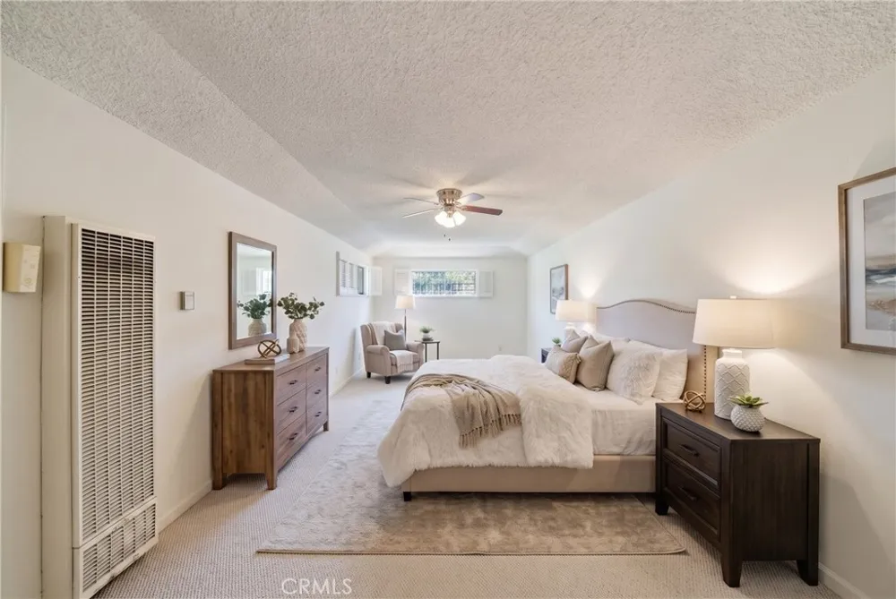 4115 W 61st Los Angeles, CA 90043