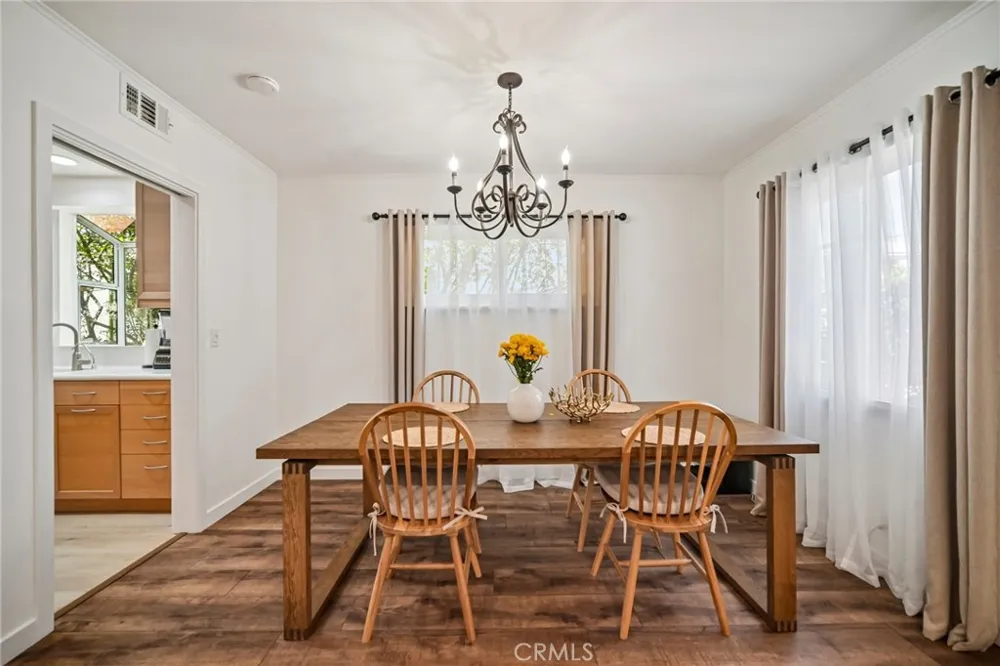 18765 Labrador Street Northridge, CA 91324