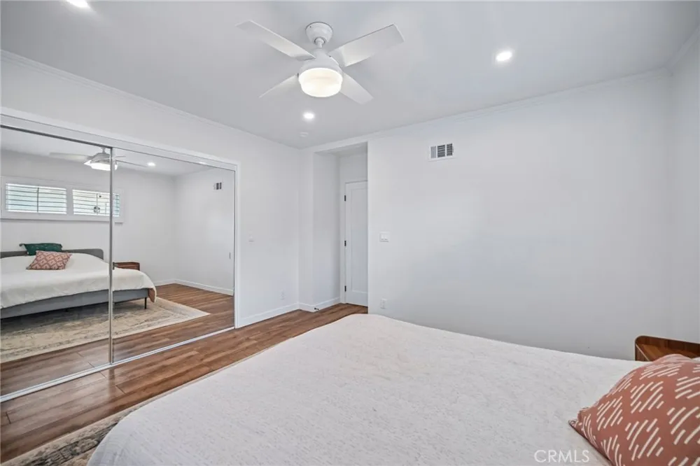 18765 Labrador Street Northridge, CA 91324