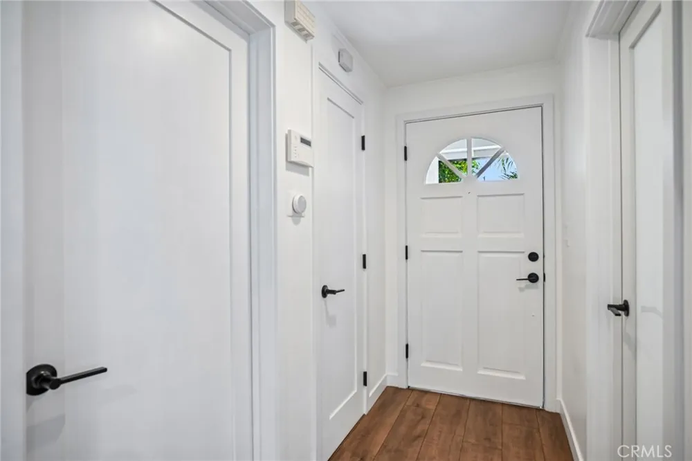18765 Labrador Street Northridge, CA 91324