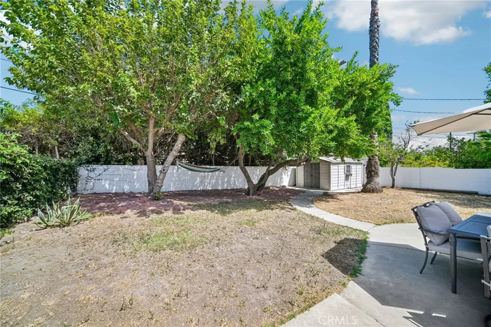18765 Labrador Street Northridge, CA 91324