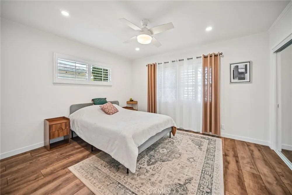 18765 Labrador Street Northridge, CA 91324