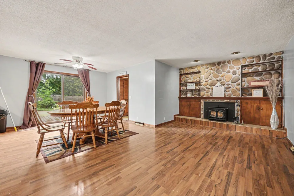 736 Michigan Street Fremont, MI 49412