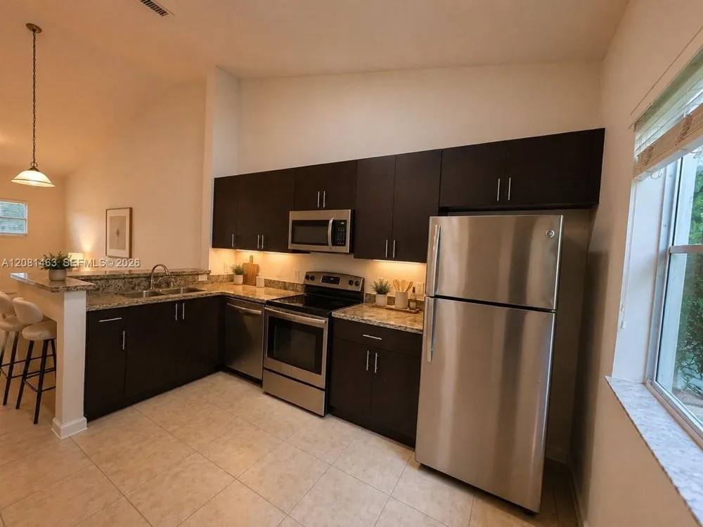 3431 W 80th St #207 Hialeah, FL 33018