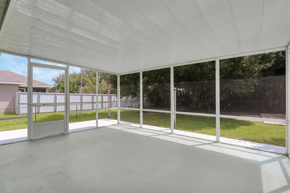 1137 SW CURTIS STREET Port St. Lucie, FL 34983