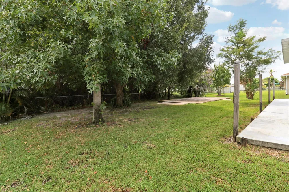1137 SW CURTIS STREET Port St. Lucie, FL 34983