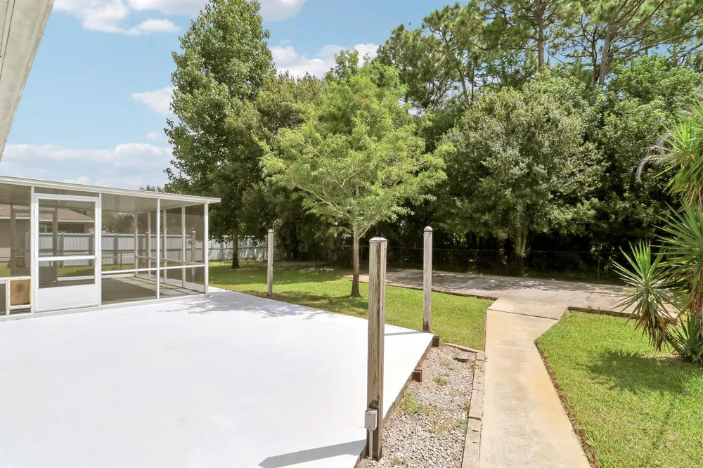 1137 SW CURTIS STREET Port St. Lucie, FL 34983
