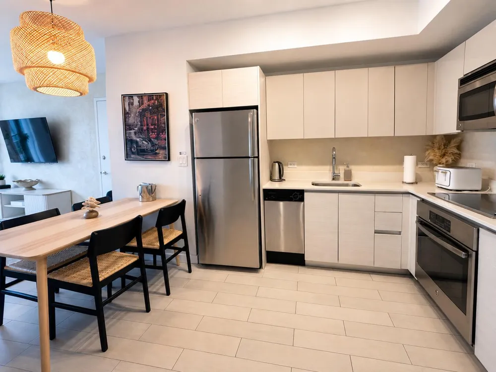 2602 E HALLANDALE BEACH BOULEVARD #R403 Hallandale Beach, FL 33009