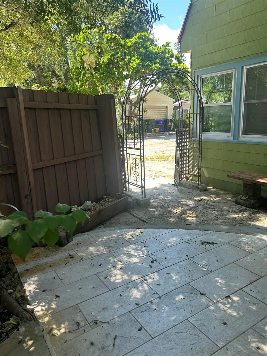 431 S M STREET Lake Worth, FL 33460