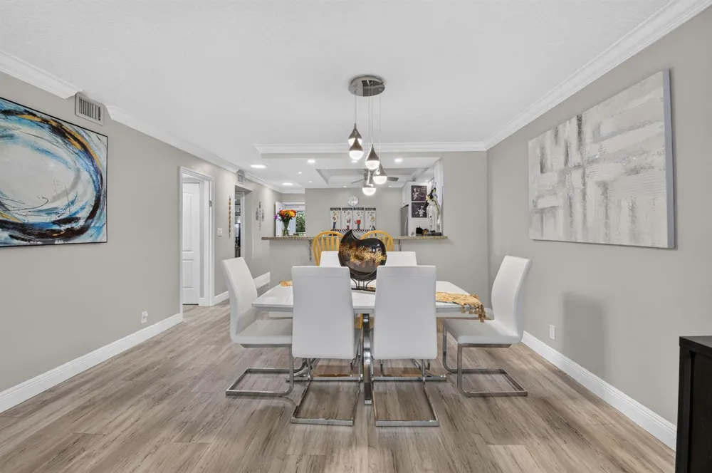 18940 Stewart Circle #5 Boca Raton, FL 33496