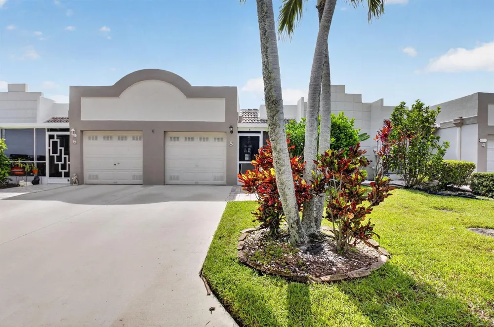 18940 Stewart Circle #5 Boca Raton, FL 33496