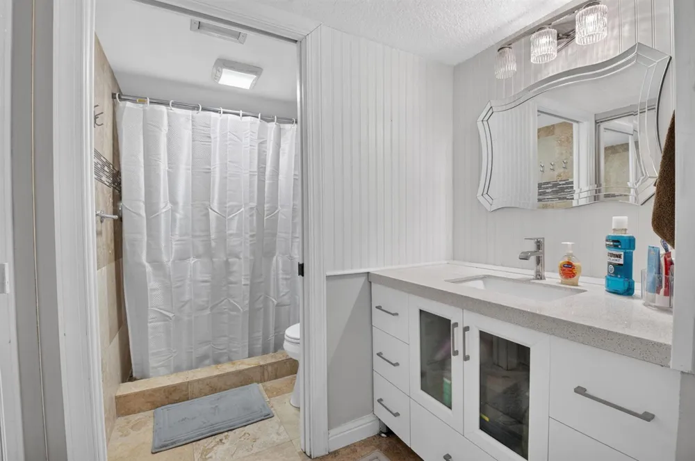 18940 Stewart Circle #5 Boca Raton, FL 33496