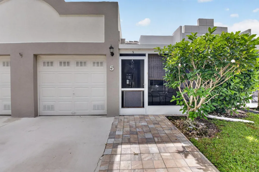 18940 Stewart Circle #5 Boca Raton, FL 33496