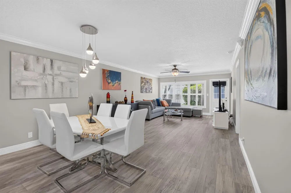 18940 Stewart Circle #5 Boca Raton, FL 33496