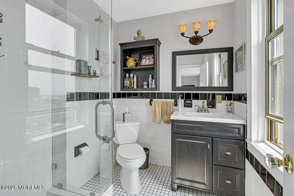 400 Deal Lake Drive #8F Asbury Park, NJ 07712
