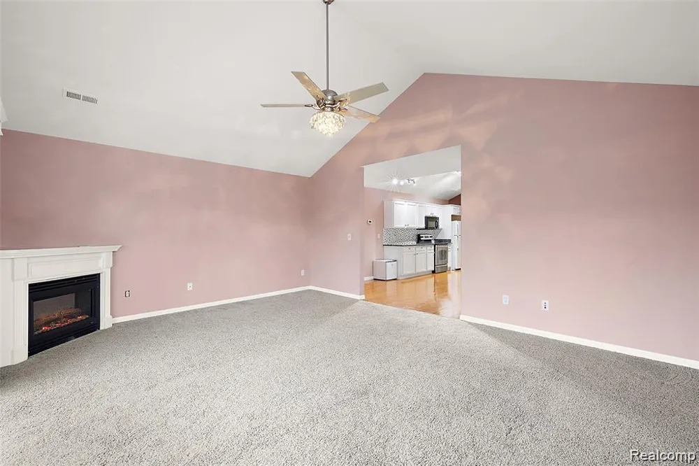 45765 Cagney Drive Macomb Township, MI 48044