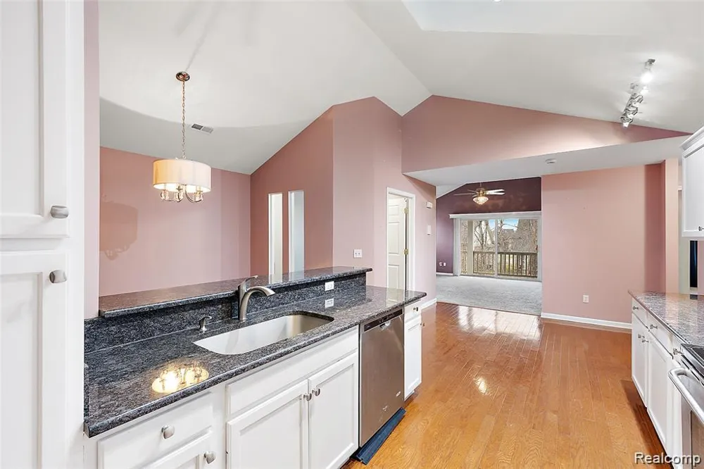 45765 Cagney Drive Macomb Township, MI 48044