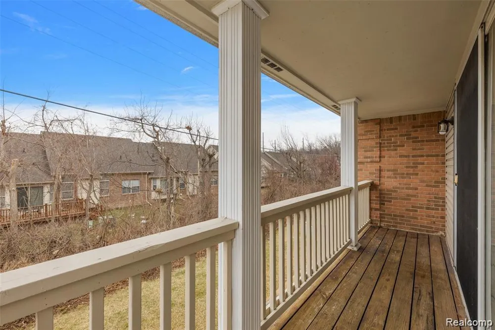 45765 Cagney Drive Macomb Township, MI 48044