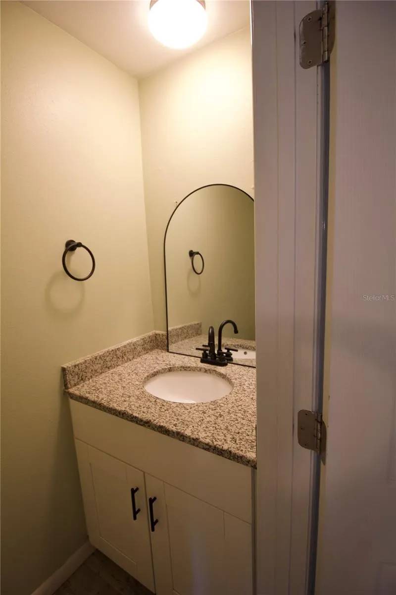 5822 16TH LANE S #4 St Petersburg, FL 33712