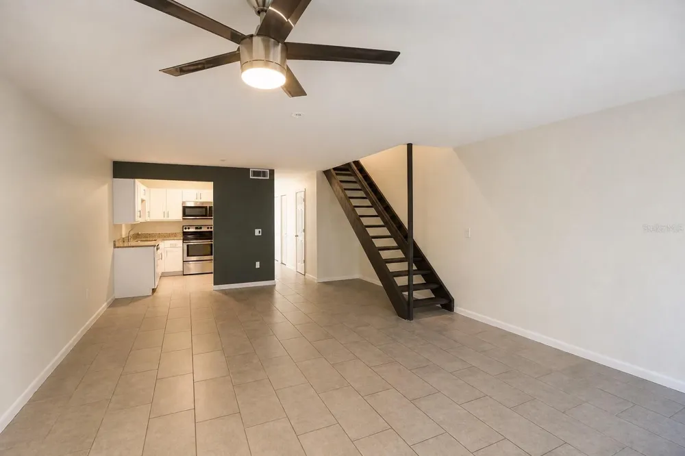 5822 16TH LANE S #4 St Petersburg, FL 33712