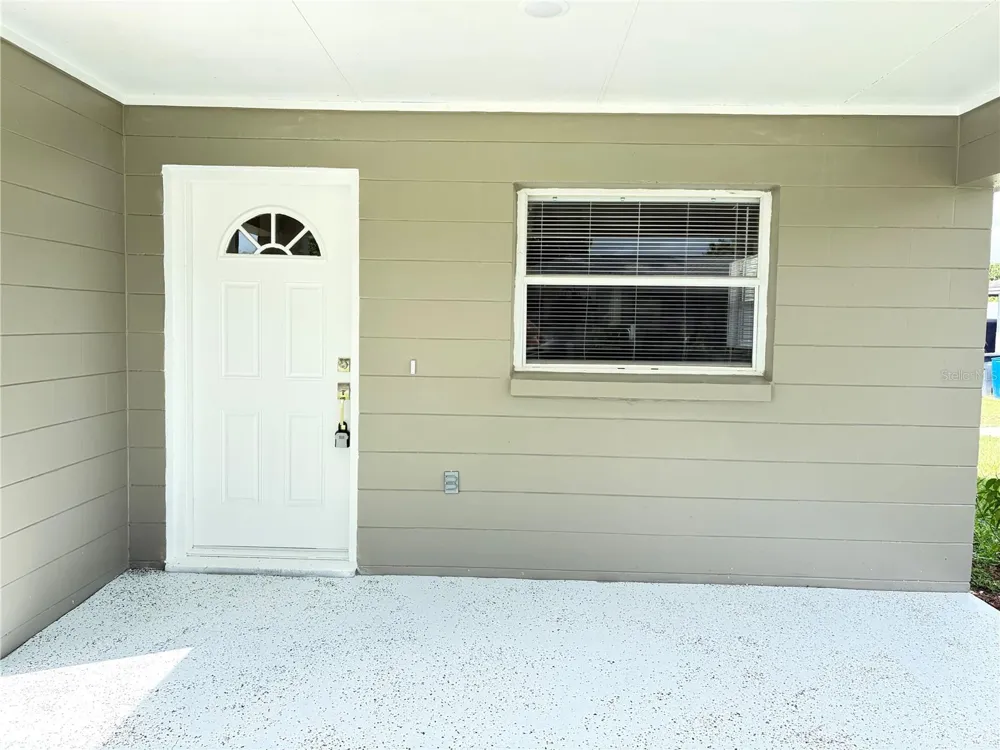 1117 BLOSSOM CIRCLE Lakeland, FL 33805