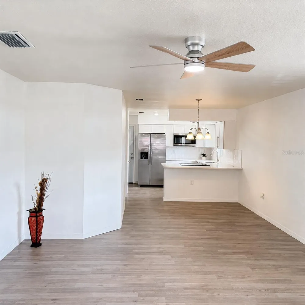 1117 BLOSSOM CIRCLE Lakeland, FL 33805