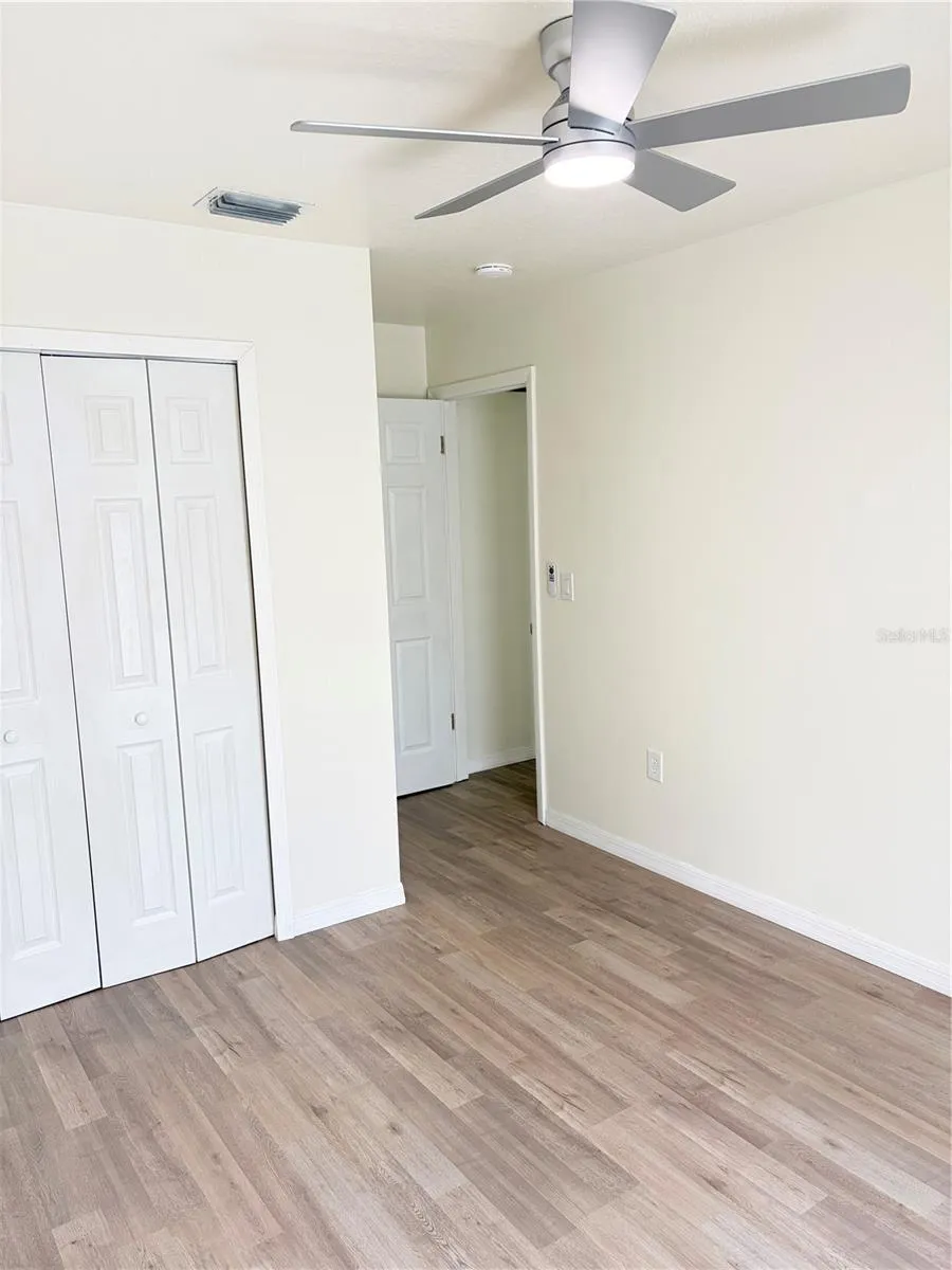 1117 BLOSSOM CIRCLE Lakeland, FL 33805