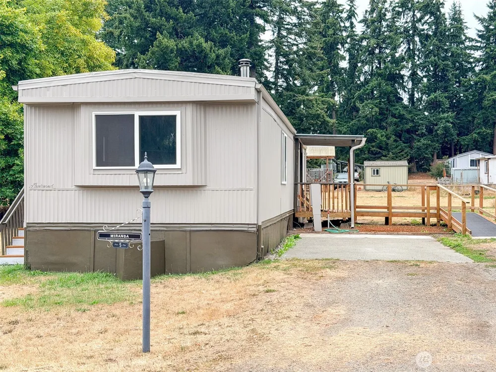 611 Cedar Drive #5 Port Hadlock, WA 98339