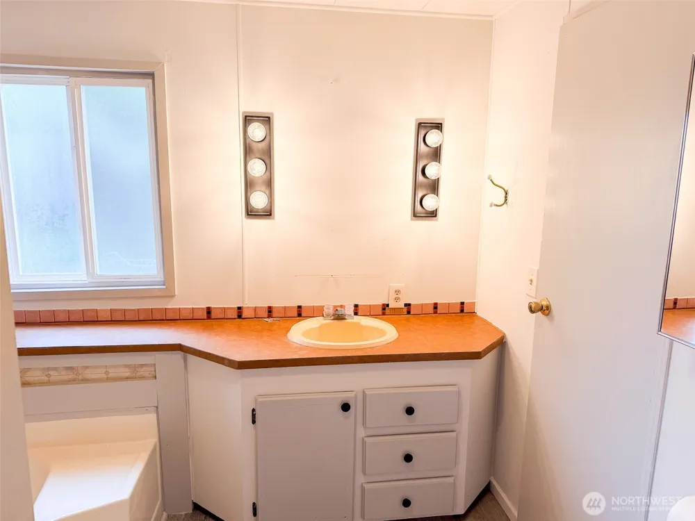 611 Cedar Drive #5 Port Hadlock, WA 98339