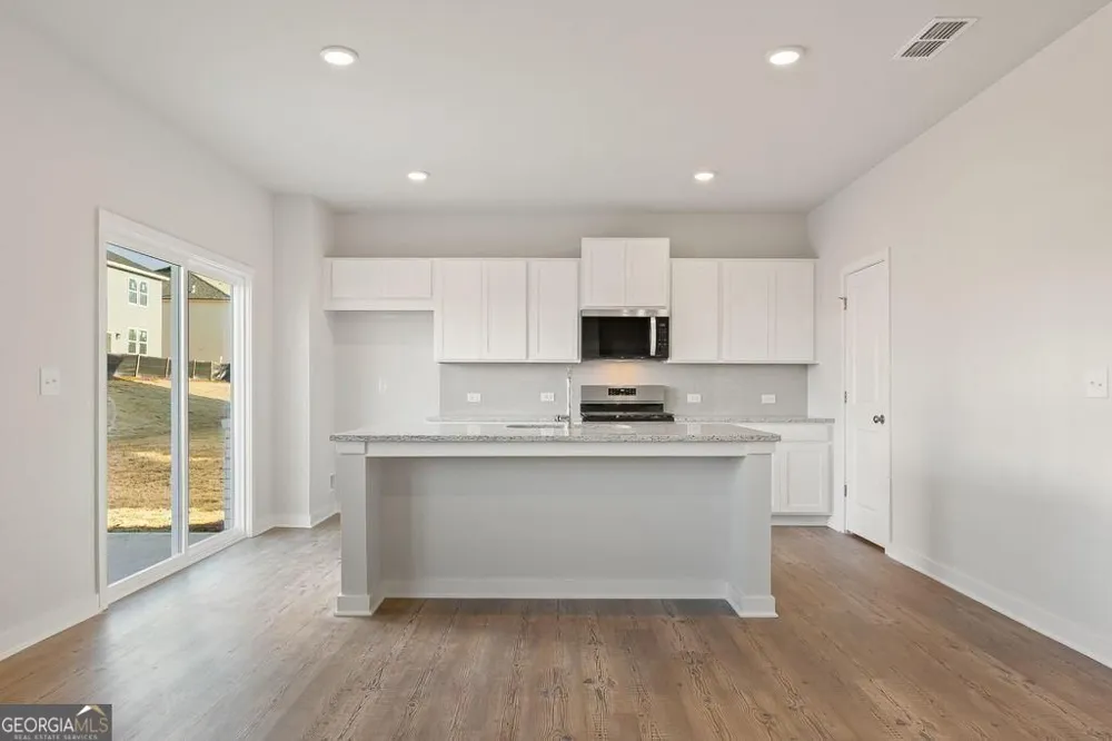 16 Sanborne View DR Jefferson, GA 30549
