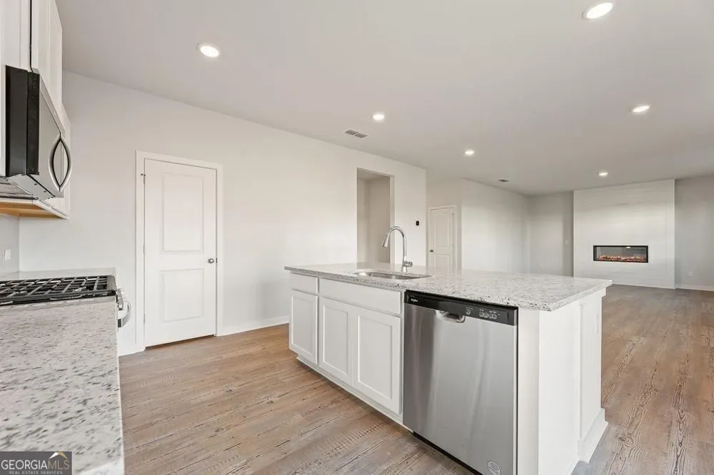 16 Sanborne View DR Jefferson, GA 30549