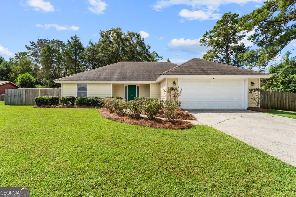 219 Williams Dr Bonaire, GA 31005