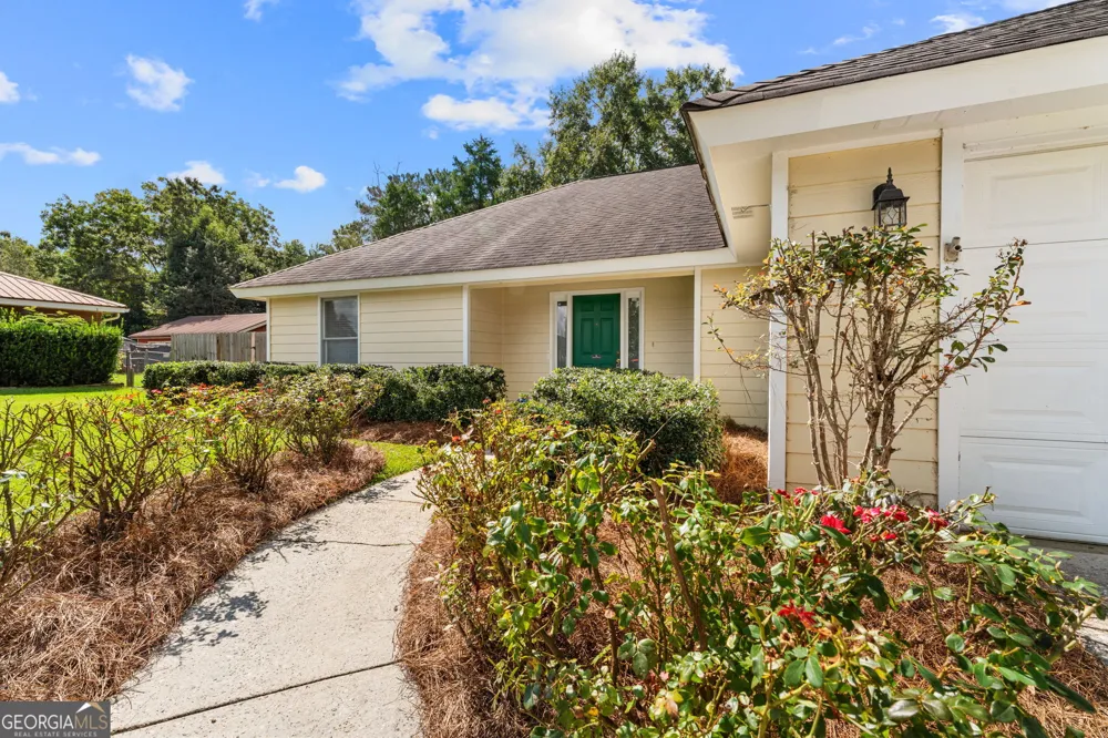 219 Williams Dr Bonaire, GA 31005