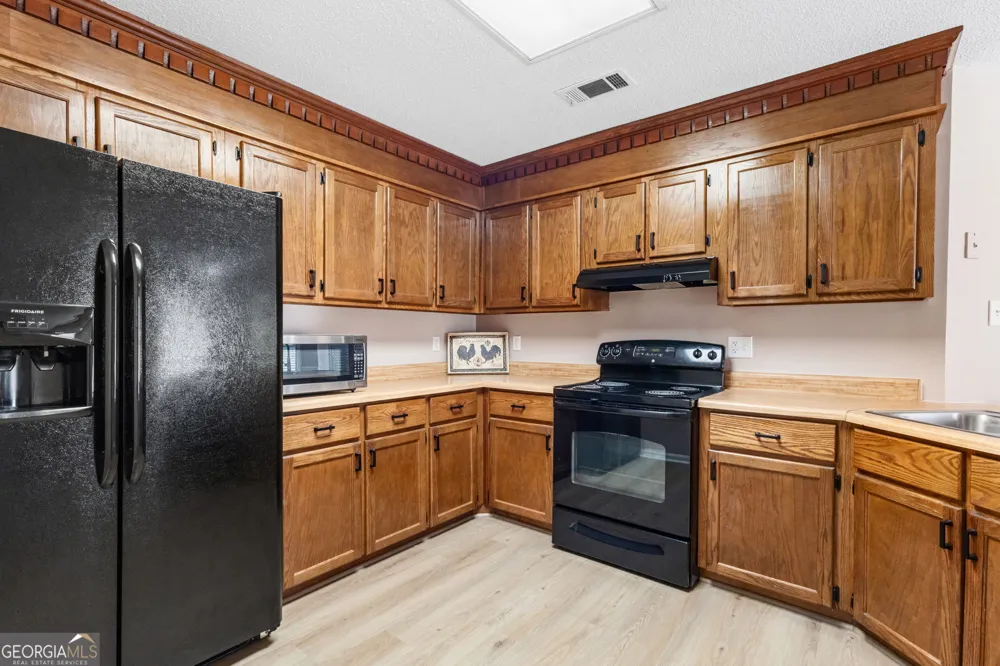 219 Williams Dr Bonaire, GA 31005