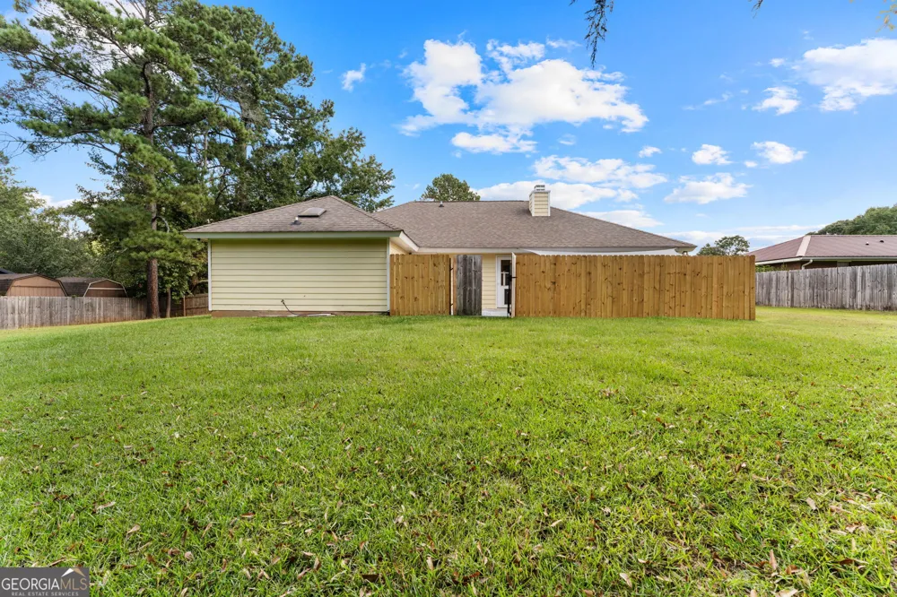 219 Williams Dr Bonaire, GA 31005