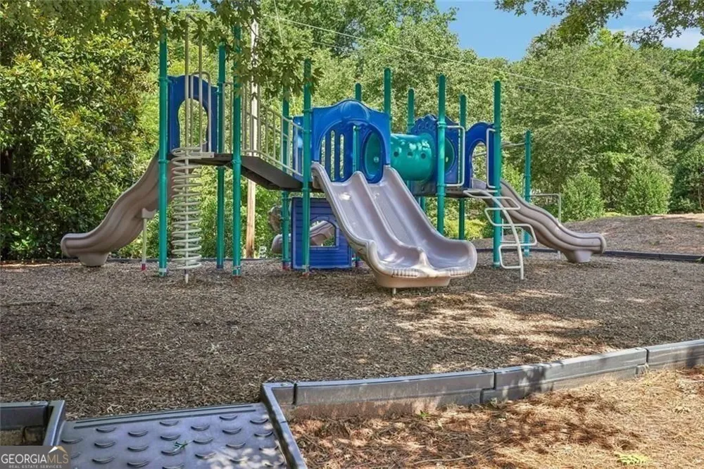 1650 Horseshoe Creek LN Cumming, GA 30041