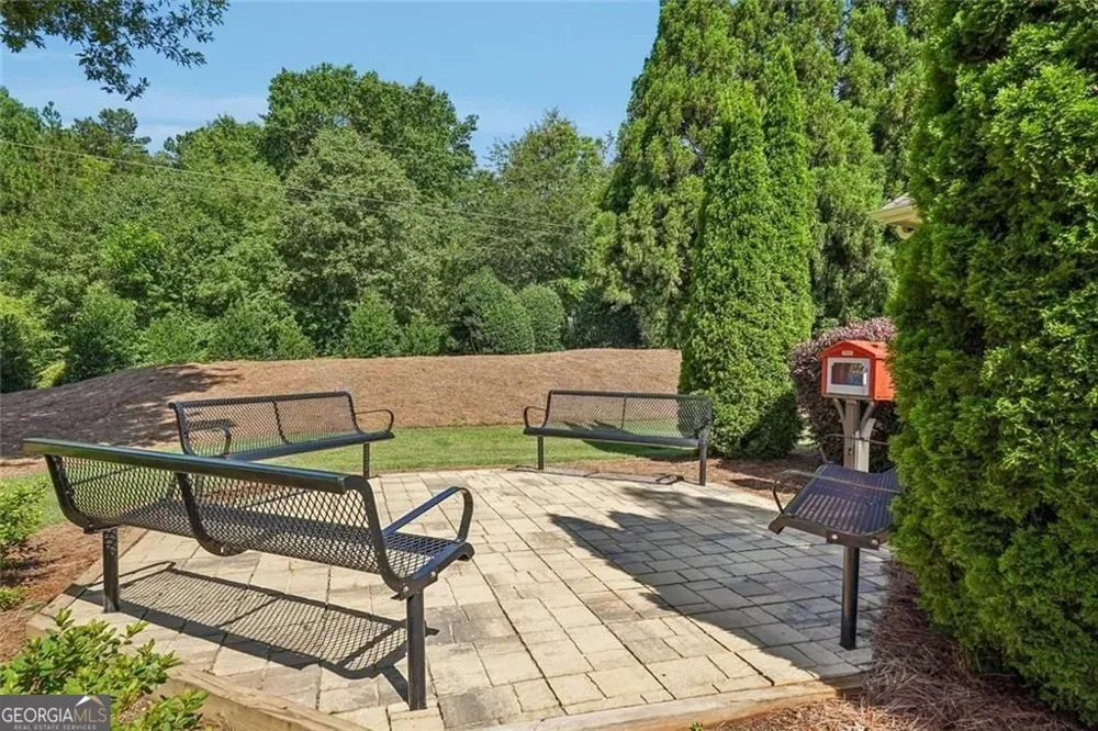 1650 Horseshoe Creek LN Cumming, GA 30041