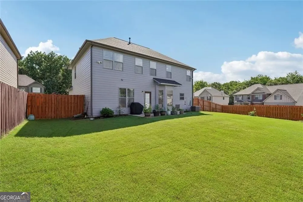 1650 Horseshoe Creek LN Cumming, GA 30041