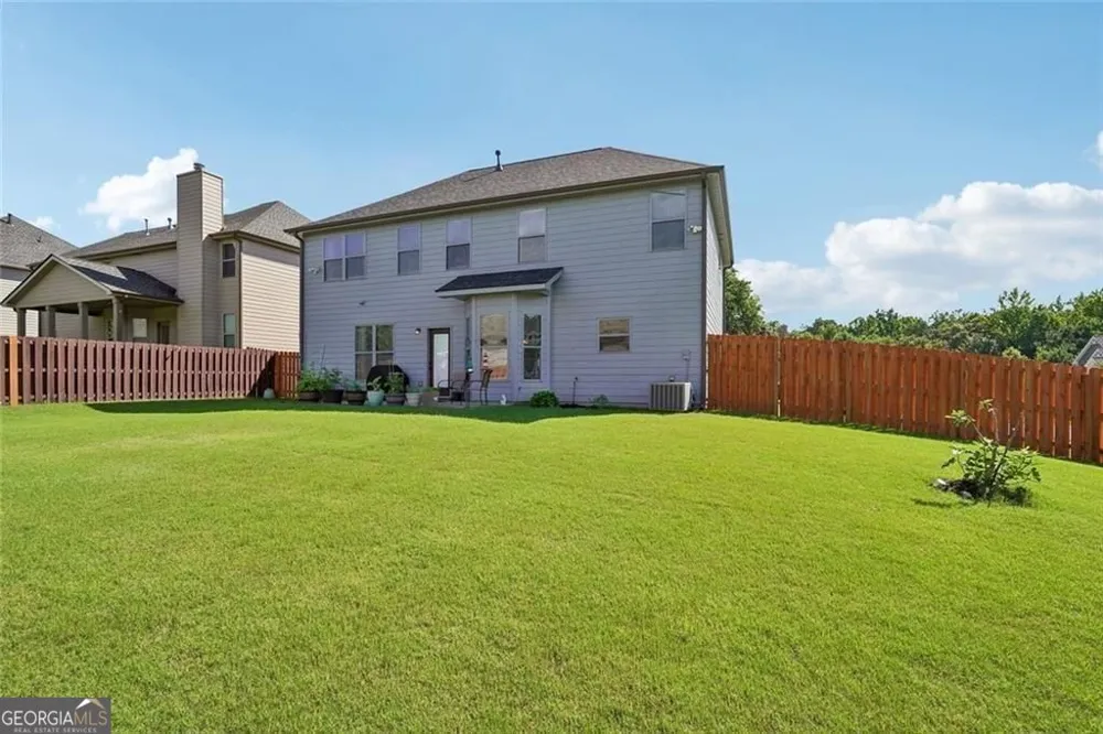 1650 Horseshoe Creek LN Cumming, GA 30041