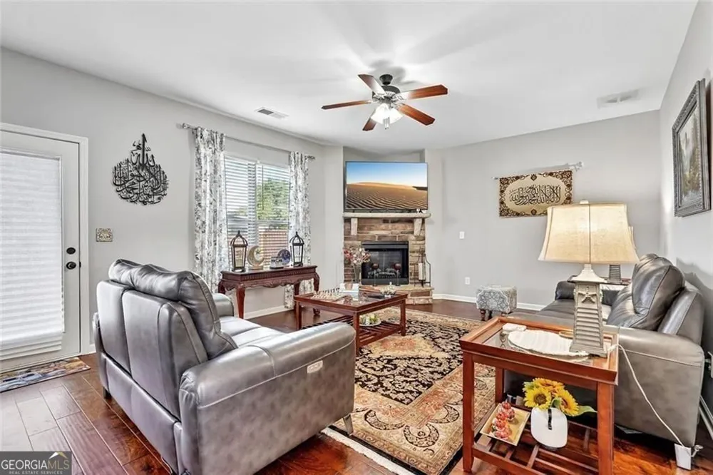 1650 Horseshoe Creek LN Cumming, GA 30041