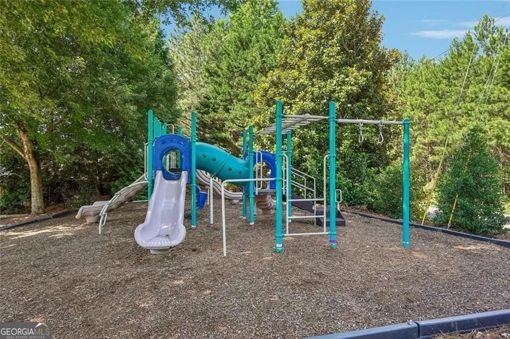 1650 Horseshoe Creek LN Cumming, GA 30041