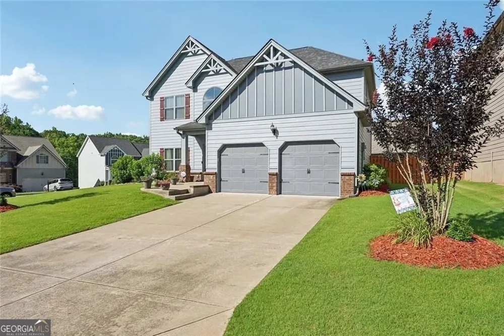 1650 Horseshoe Creek LN Cumming, GA 30041