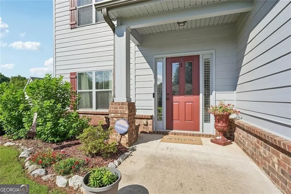 1650 Horseshoe Creek LN Cumming, GA 30041