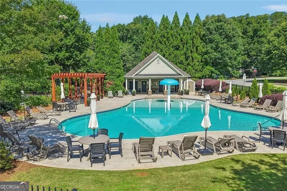 1650 Horseshoe Creek LN Cumming, GA 30041