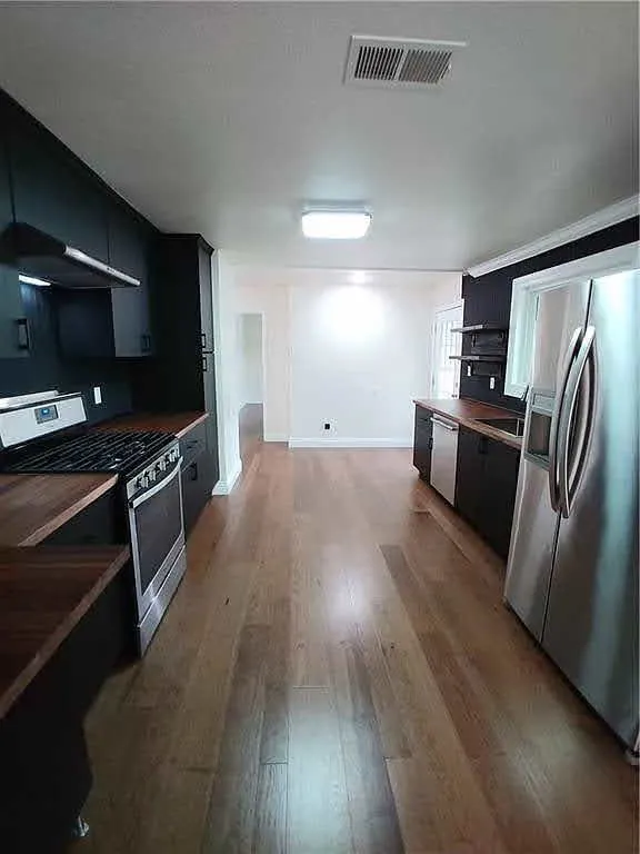 1705 Singleton Avenue Austin, TX 78702