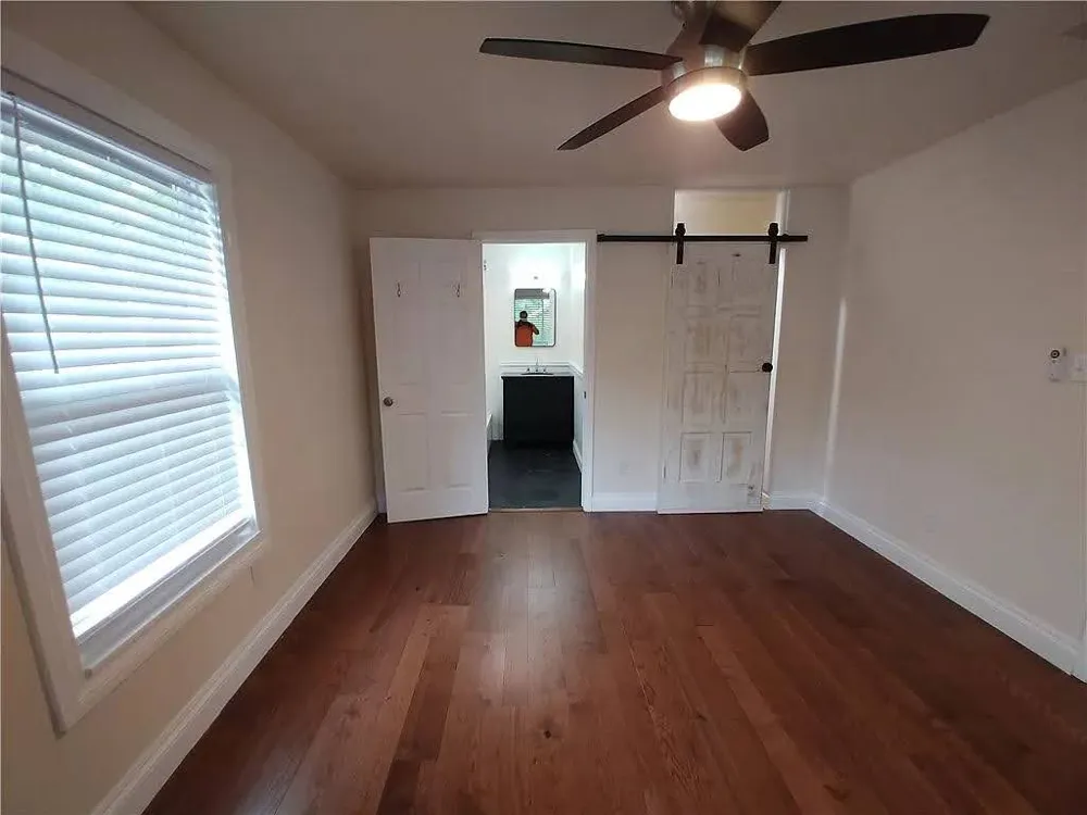 1705 Singleton Avenue Austin, TX 78702